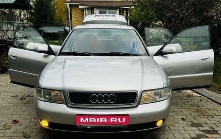 Audi A4, 2000 год, 440 000 рублей, 1 фотография