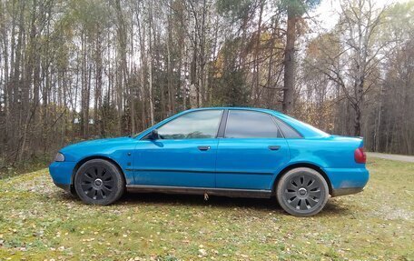 Audi A4, 1995 год, 400 000 рублей, 3 фотография