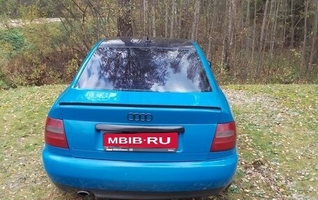 Audi A4, 1995 год, 400 000 рублей, 2 фотография