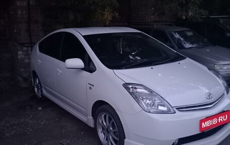 Toyota Prius, 2008 год, 1 300 000 рублей, 2 фотография