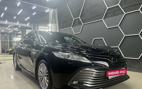 Toyota Camry, 2020 год, 3 450 000 рублей, 7 фотография