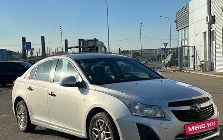 Chevrolet Cruze II, 2013 год, 797 000 рублей, 3 фотография