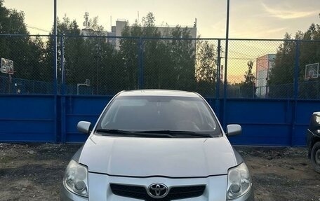 Toyota Auris II, 2008 год, 760 000 рублей, 1 фотография