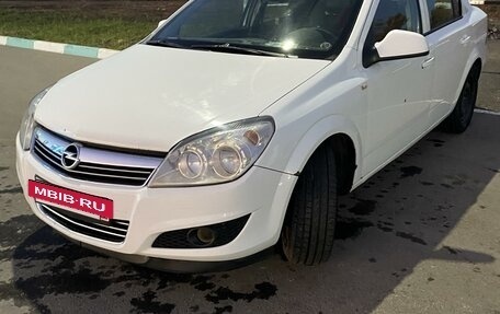 Opel Astra H, 2011 год, 715 000 рублей, 3 фотография