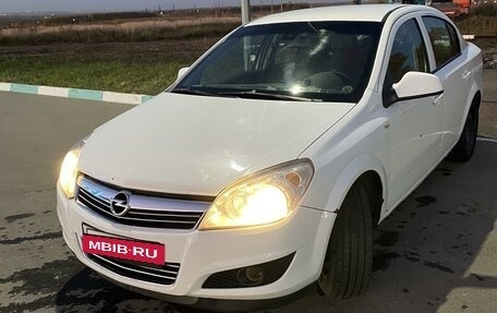 Opel Astra H, 2011 год, 715 000 рублей, 2 фотография