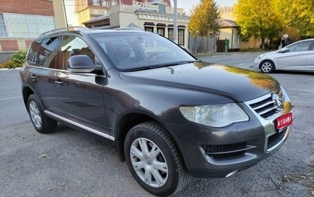 Volkswagen Touareg III, 2008 год, 1 400 000 рублей, 1 фотография