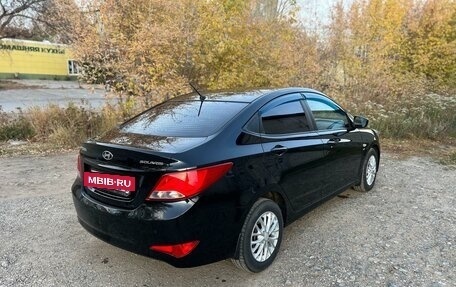 Hyundai Solaris II рестайлинг, 2015 год, 1 300 000 рублей, 4 фотография