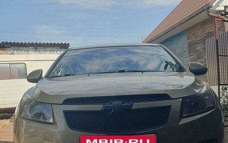 Chevrolet Cruze II, 2009 год, 850 000 рублей, 2 фотография