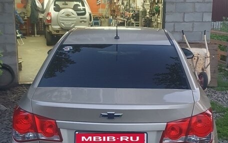 Chevrolet Cruze II, 2009 год, 850 000 рублей, 6 фотография