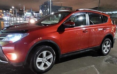 Toyota RAV4, 2014 год, 2 250 000 рублей, 2 фотография