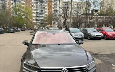 Volkswagen Passat B8 рестайлинг, 2017 год, 2 900 000 рублей, 3 фотография