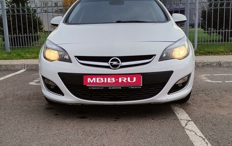 Opel Astra J, 2013 год, 680 000 рублей, 3 фотография