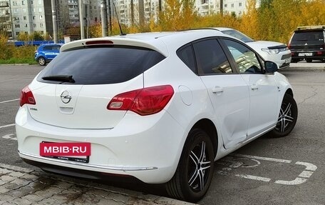 Opel Astra J, 2013 год, 680 000 рублей, 13 фотография