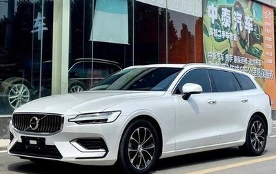 Volvo V60 II, 2021 год, 3 600 000 рублей, 1 фотография