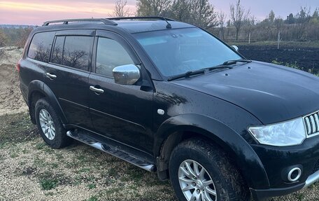 Mitsubishi Pajero Sport II рестайлинг, 2010 год, 1 800 000 рублей, 3 фотография