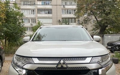 Mitsubishi Outlander III рестайлинг 3, 2019 год, 2 950 000 рублей, 1 фотография