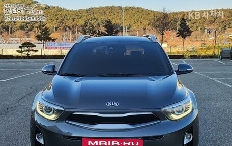 KIA Stonic, 2021 год, 1 348 002 рублей, 6 фотография