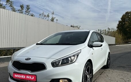 KIA cee'd III, 2015 год, 1 000 000 рублей, 1 фотография