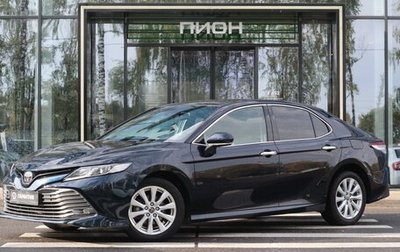 Toyota Camry, 2019 год, 2 800 000 рублей, 1 фотография