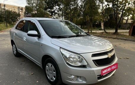 Chevrolet Cobalt II, 2013 год, 625 000 рублей, 3 фотография