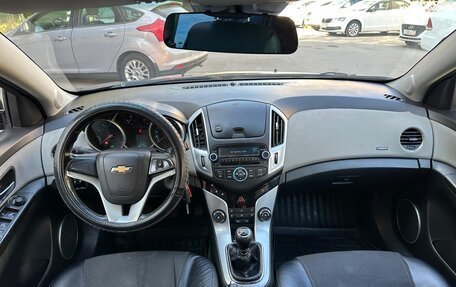 Chevrolet Cruze II, 2013 год, 780 000 рублей, 8 фотография