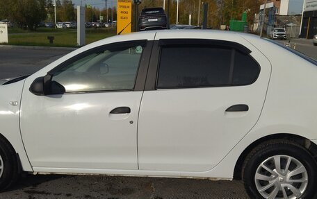 Renault Logan II, 2019 год, 740 000 рублей, 3 фотография