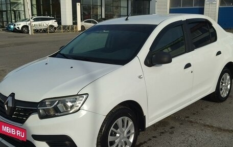 Renault Logan II, 2019 год, 740 000 рублей, 10 фотография