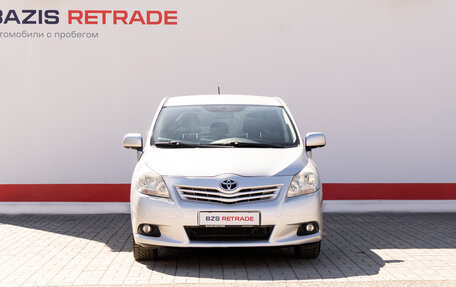 Toyota Verso I, 2011 год, 1 080 000 рублей, 2 фотография