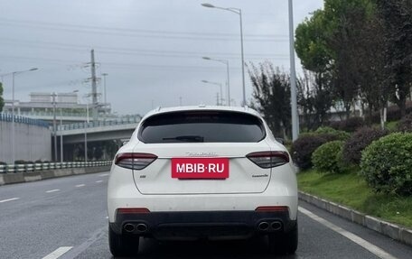 Maserati Levante I, 2021 год, 5 800 000 рублей, 4 фотография