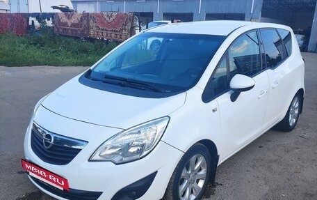 Opel Meriva, 2013 год, 1 000 000 рублей, 2 фотография