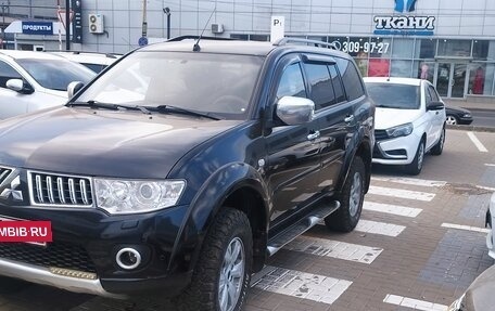 Mitsubishi Pajero Sport II рестайлинг, 2013 год, 2 150 000 рублей, 3 фотография