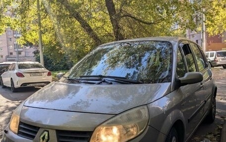 Renault Scenic III, 2004 год, 500 000 рублей, 2 фотография