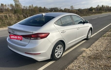 Hyundai Elantra VI рестайлинг, 2017 год, 1 650 000 рублей, 7 фотография