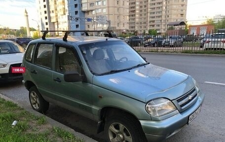 Chevrolet Niva I рестайлинг, 2004 год, 120 000 рублей, 2 фотография