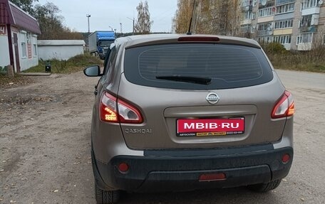 Nissan Qashqai, 2011 год, 1 050 000 рублей, 1 фотография