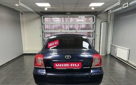 Toyota Avensis III рестайлинг, 2006 год, 840 000 рублей, 5 фотография