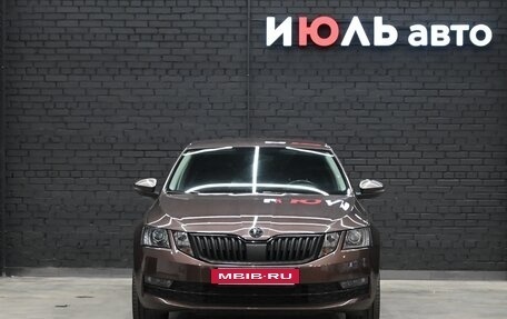 Skoda Octavia, 2018 год, 2 475 000 рублей, 2 фотография