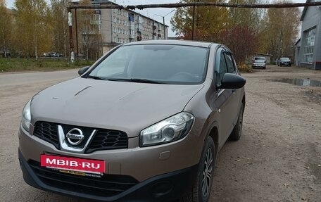 Nissan Qashqai, 2011 год, 1 050 000 рублей, 3 фотография