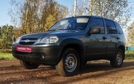 Chevrolet Niva I рестайлинг, 2009 год, 650 000 рублей, 2 фотография