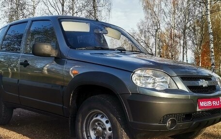 Chevrolet Niva I рестайлинг, 2009 год, 650 000 рублей, 8 фотография