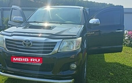 Toyota Hilux VII, 2012 год, 2 500 000 рублей, 5 фотография