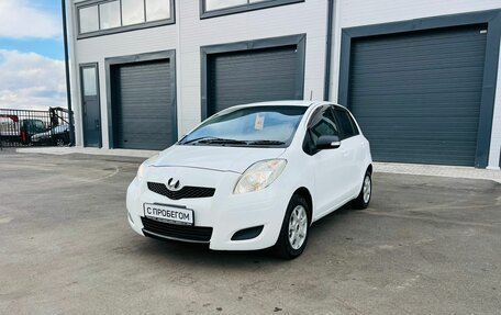 Toyota Vitz, 2010 год, 849 999 рублей, 2 фотография