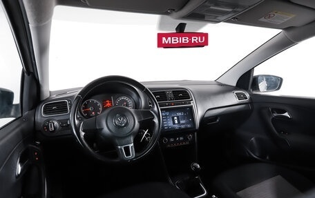 Volkswagen Polo VI (EU Market), 2014 год, 895 000 рублей, 18 фотография