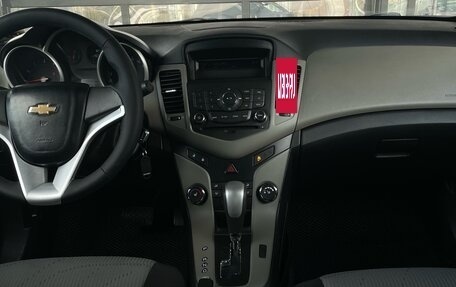 Chevrolet Cruze II, 2011 год, 889 000 рублей, 9 фотография