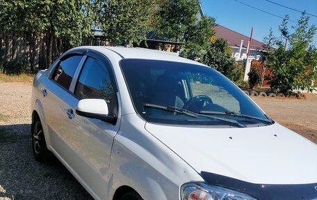 Chevrolet Aveo III, 2011 год, 650 000 рублей, 2 фотография