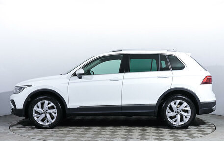 Volkswagen Tiguan II, 2021 год, 3 798 000 рублей, 8 фотография