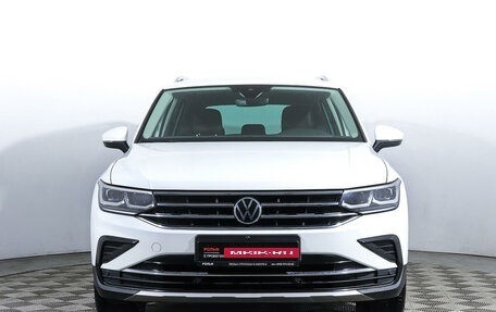 Volkswagen Tiguan II, 2021 год, 3 798 000 рублей, 2 фотография