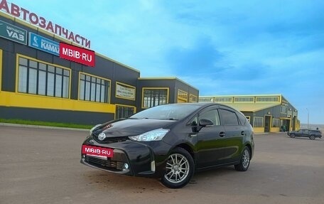 Toyota Prius Alpha I (ZVW40/41), 2015 год, 1 555 000 рублей, 4 фотография