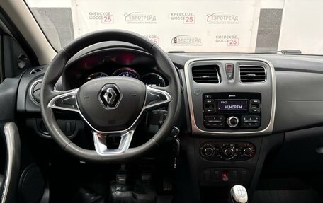 Renault Logan II, 2020 год, 900 000 рублей, 16 фотография