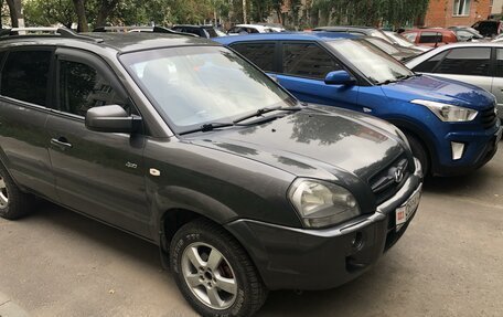 Hyundai Tucson III, 2007 год, 960 000 рублей, 2 фотография